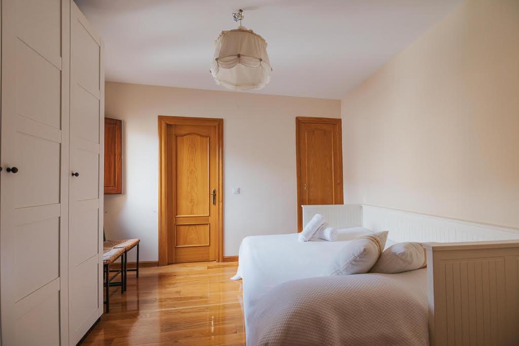 Apartamento El Balcon Харо Екстериор снимка